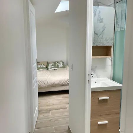 Cosy Proche Paris Appartement *